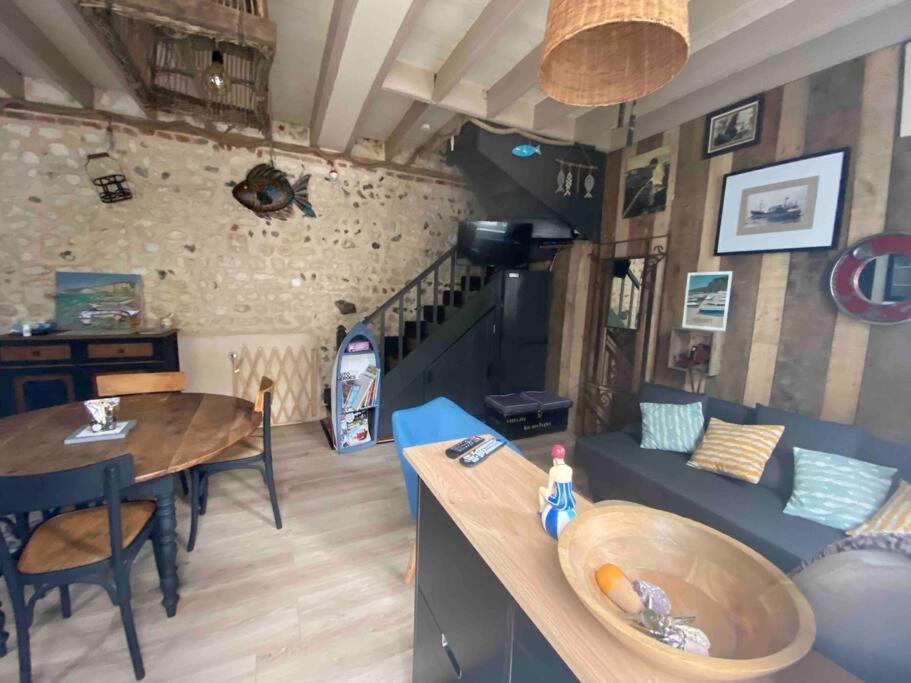 Yport, Maison De Pecheur Avec Jolie Terrasse. Luaran gambar